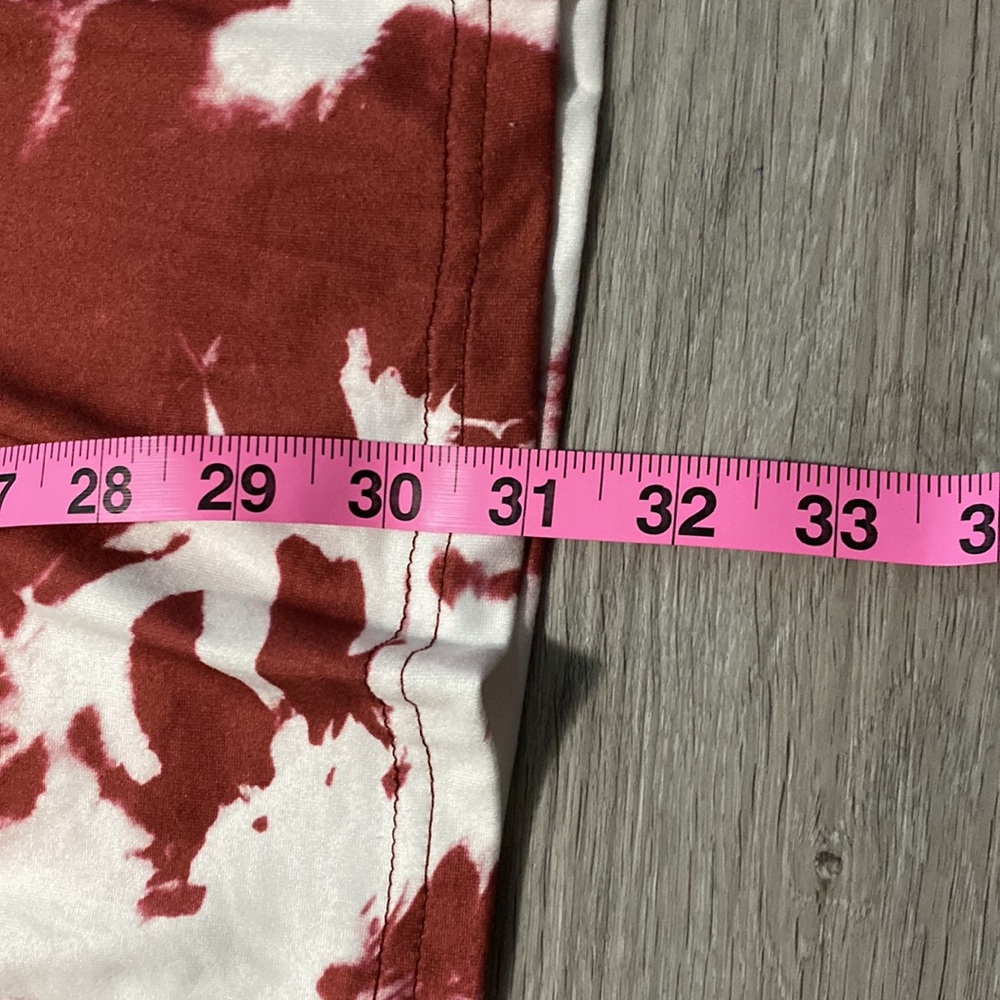 Shein Tie Dye Tunic Length V-Neck with Wooden Button Detail - Picture 5 of 5